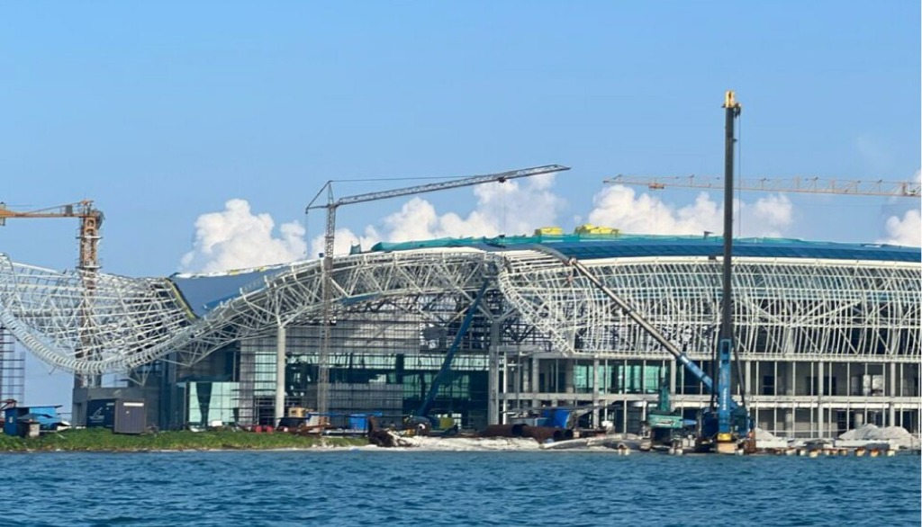 Erected distribution centre steel structure field photo